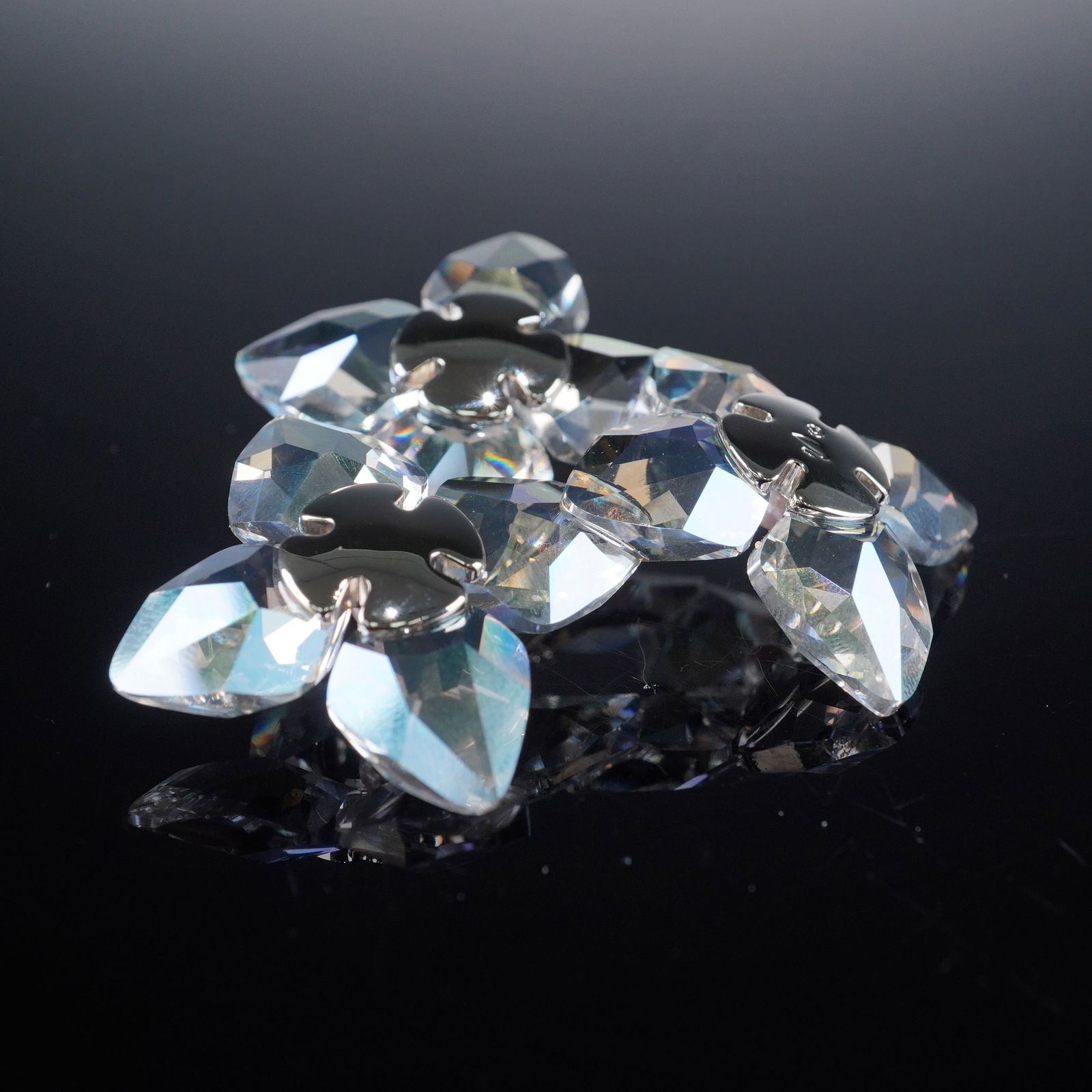 Swarovski Crystal Paradise Flowers Figurine, Dribella Crystal Moonlight (1 of 5)