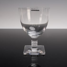 Lalique Crystal Argos Burgundy Wine Glass