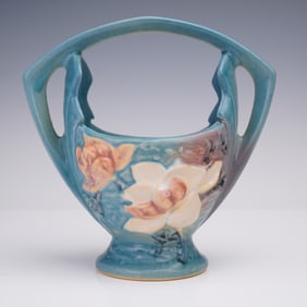 Roseville Pottery Magnolia Blue Basket 383-7