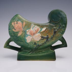 Roseville Pottery Magnolia Green Vase 183-6