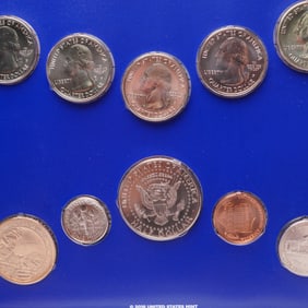 8pc United States Mint Proof and Uncirculated Coin Sets