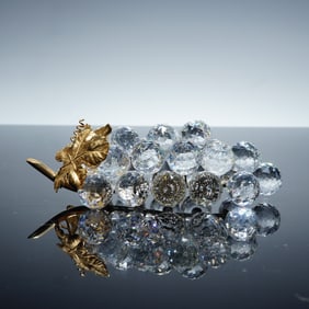 Swarovski Sparkling Fruit Crystal Figurine, Gold European Grapes 011864