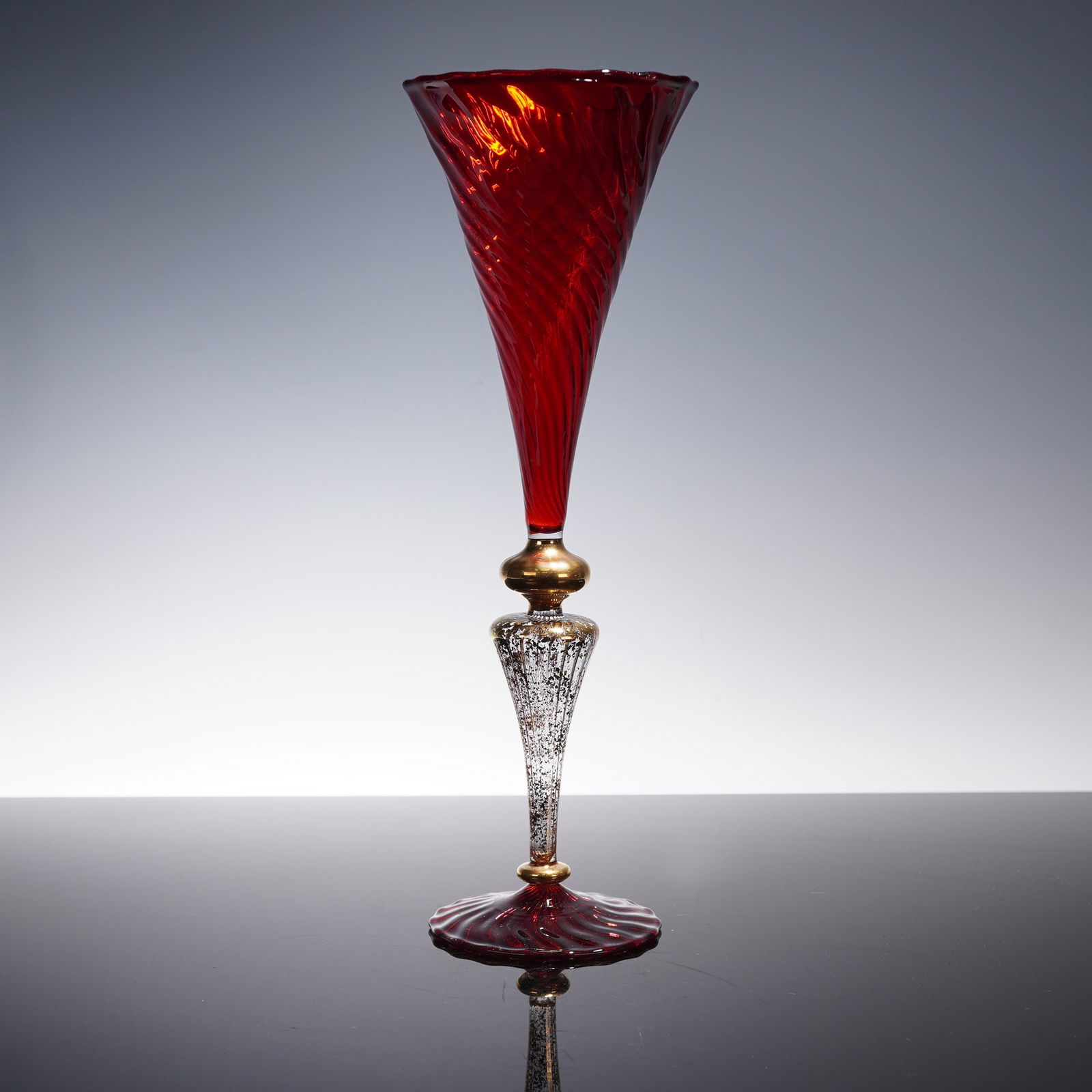 Murano Glass Red and Gold Goblet (1 of 5)