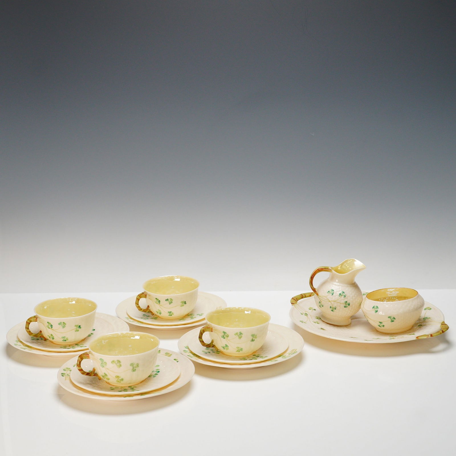 15pc Belleek Irish Porcelain Tea Set with Shamrock Decoration (1 of 7)