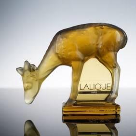 Lalique Crystal Daim Paperweight, Smoke