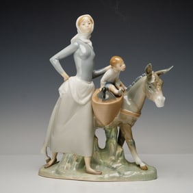 Lladro Porcelain Sculpture, Woman & Girl with Donkey 01004666