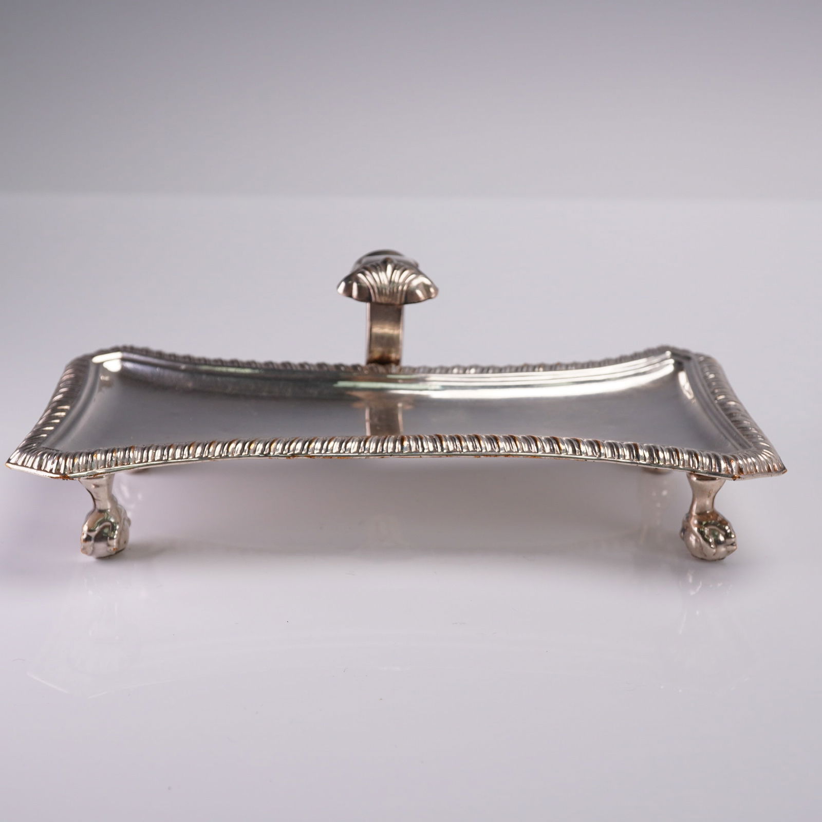 Old Sheffield Silver-Plate Snuffers Tray (1 of 8)