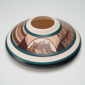 Bob Lansing Navajo Incised Pottery Vase with Wolf Motif