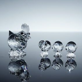 4pc Swarovski Crystal Figurines, Mini Hen & Baby Chicks
