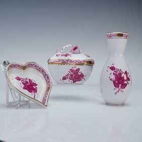 3pc Herend Vase, Tray and Covered Box, Chinese Bouquet Raspberry