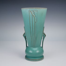 Roseville Pottery Green Vase, Moderne