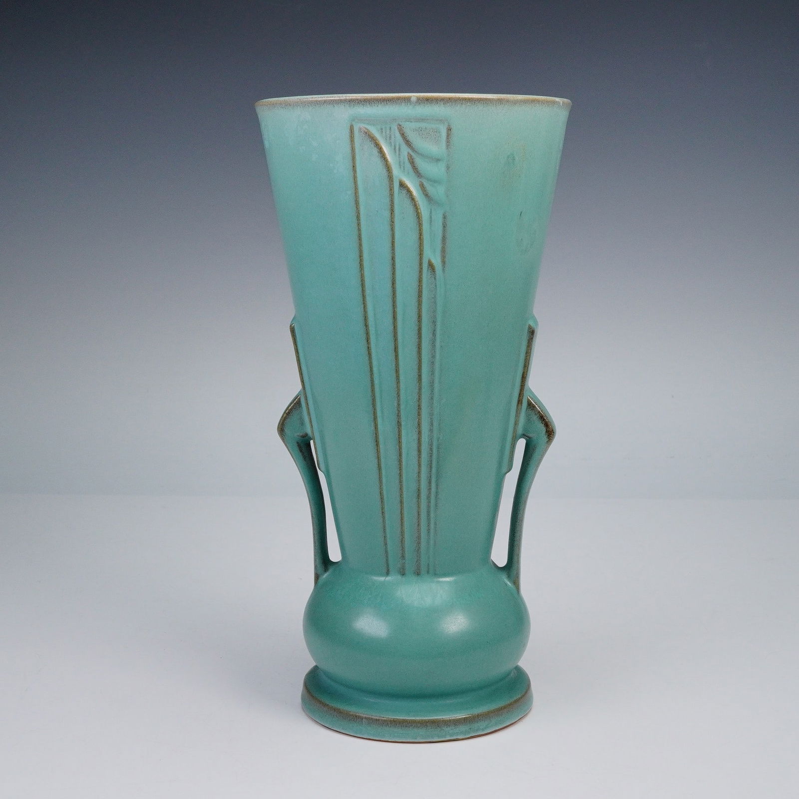 Roseville Pottery Green Vase, Moderne (1 of 4)