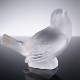 Lalique Frosted Crystal Figurine, Sparrow with Head Up