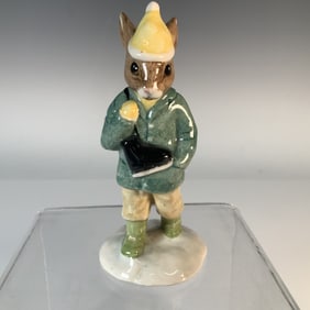 Royal Doulton Bunnykins Figurine, Skater Bunny DB152