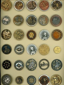 A card of division 1 & 3 picture buttons