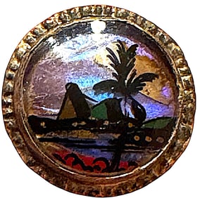 A division three pictorial under glass button