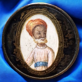 A very RARE hand painting under glass button