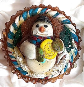 A division three studio artist pictorial button