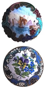 A small card of division enamel buttons