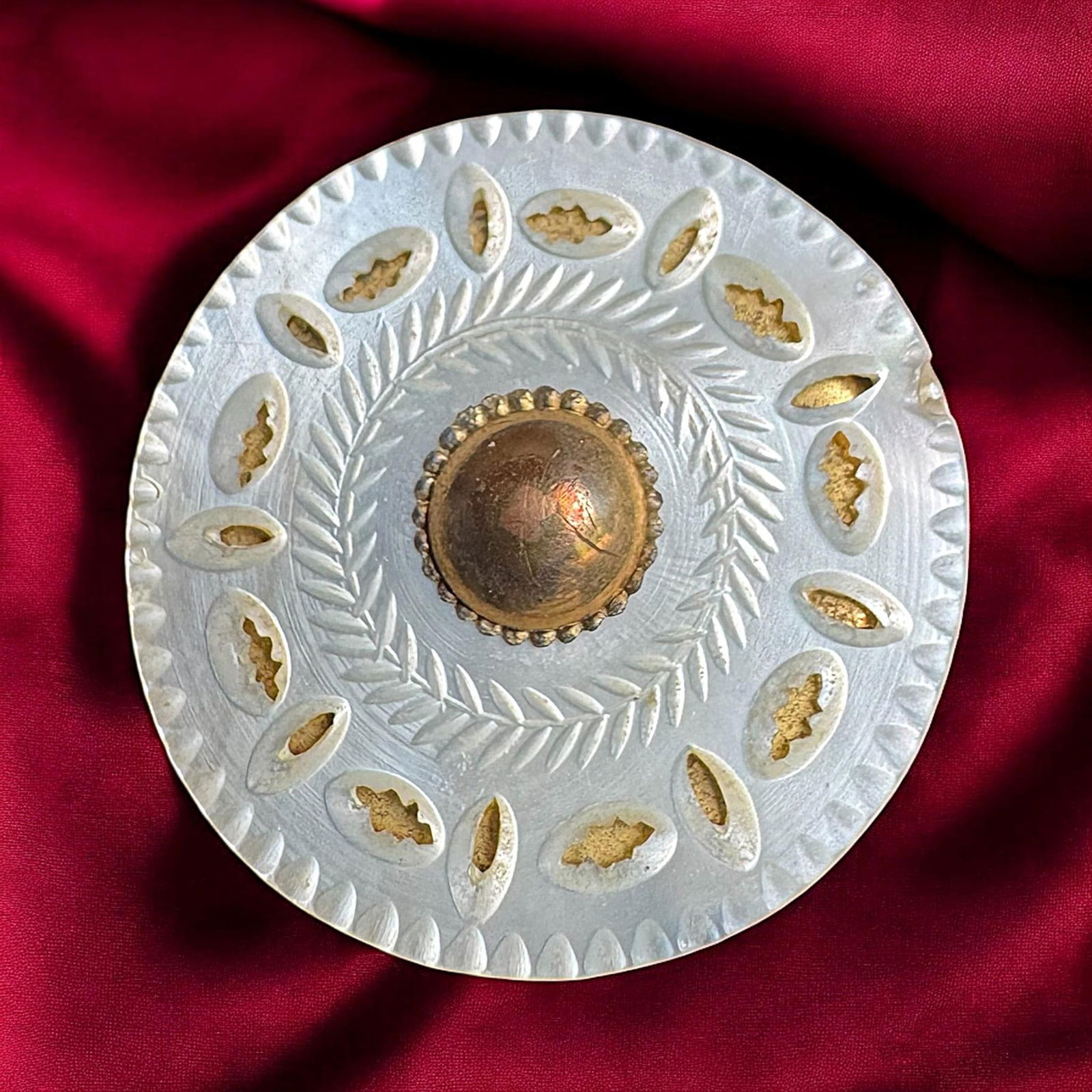 A division one carved white pearl button (1 of 2)
