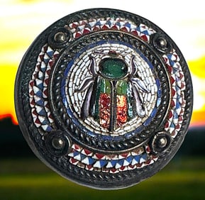 A RARE division one inlaid detailed insect button
