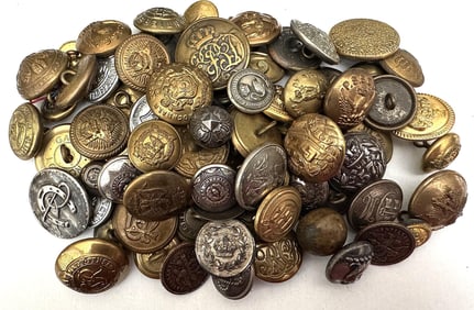 A heavy bag lot of uniform buttons