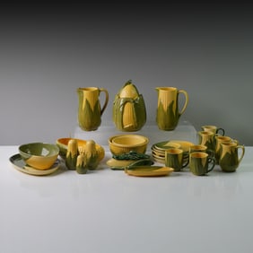 25pc Shawnee Pottery Corn Dinnerware Set
