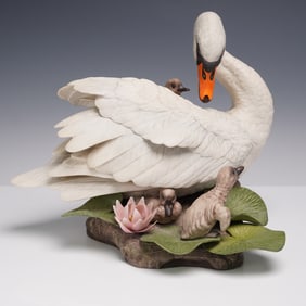 Boehm Porcelain Figurine, Mute Swan 400-14