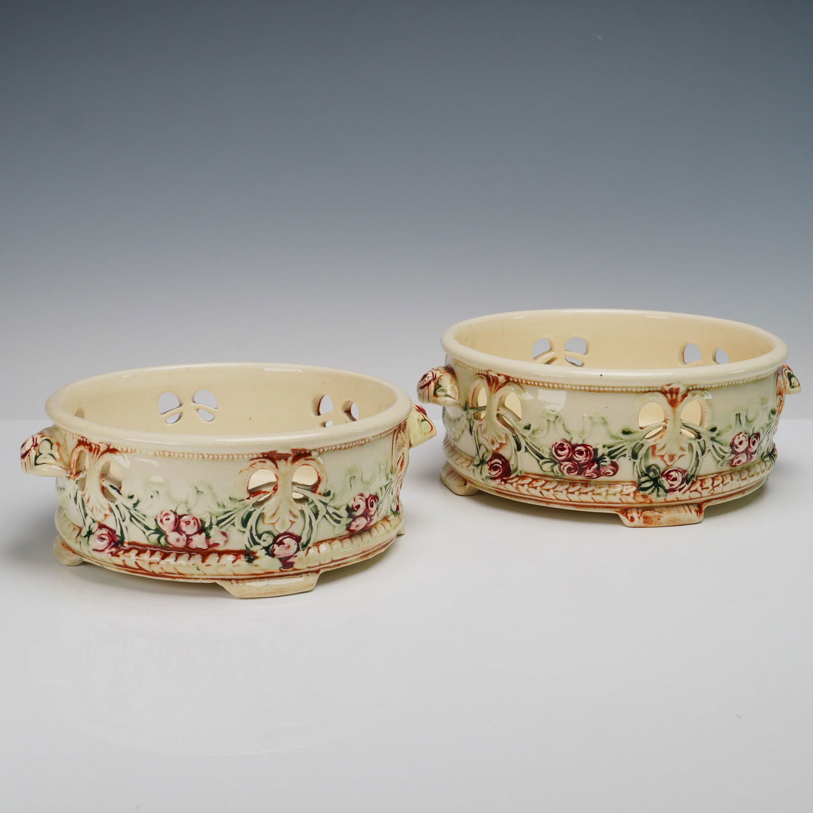 2pc Weller Pottery Planters (1 of 10)