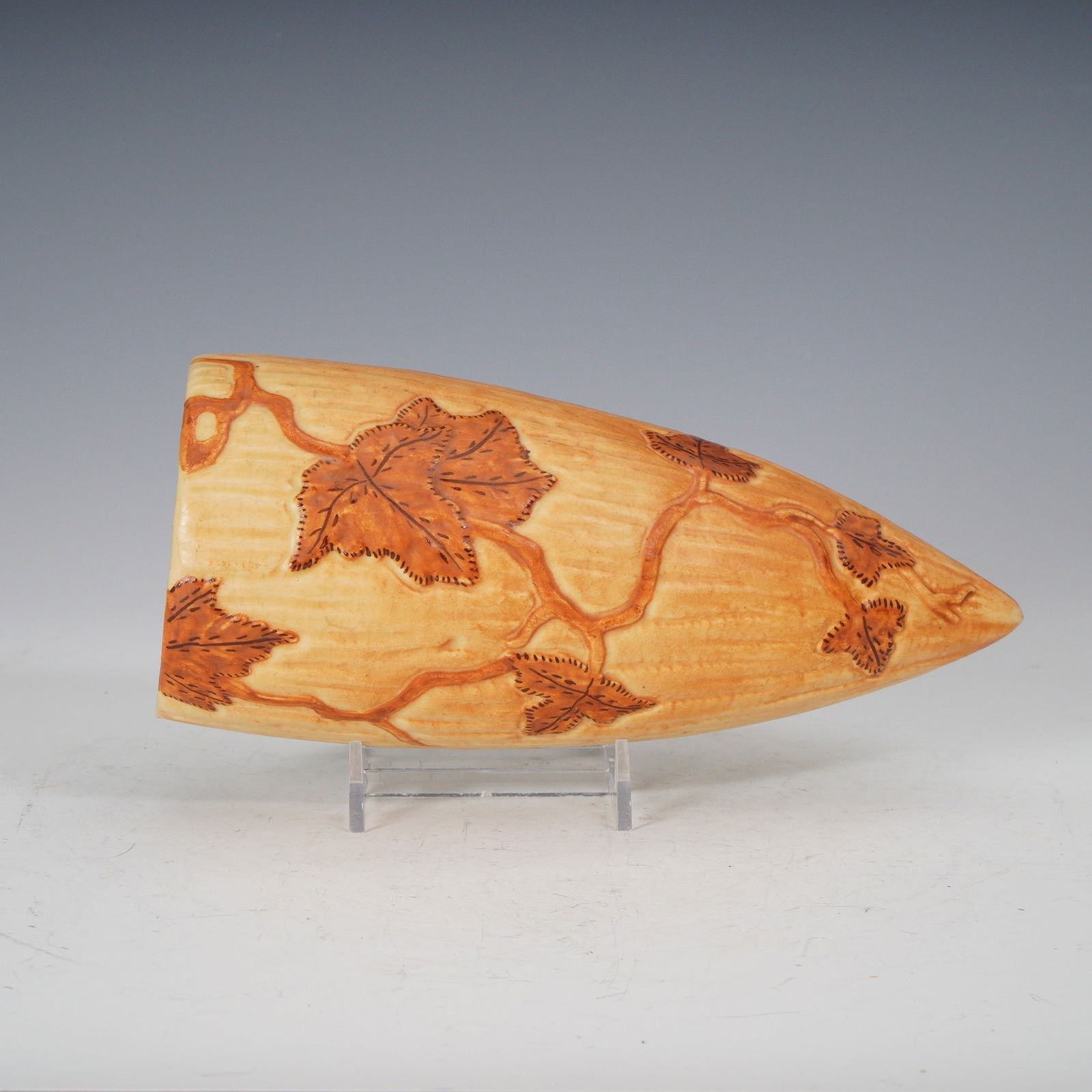 Weller Unusual Vintage Wall Pocket Vase (1 of 4)