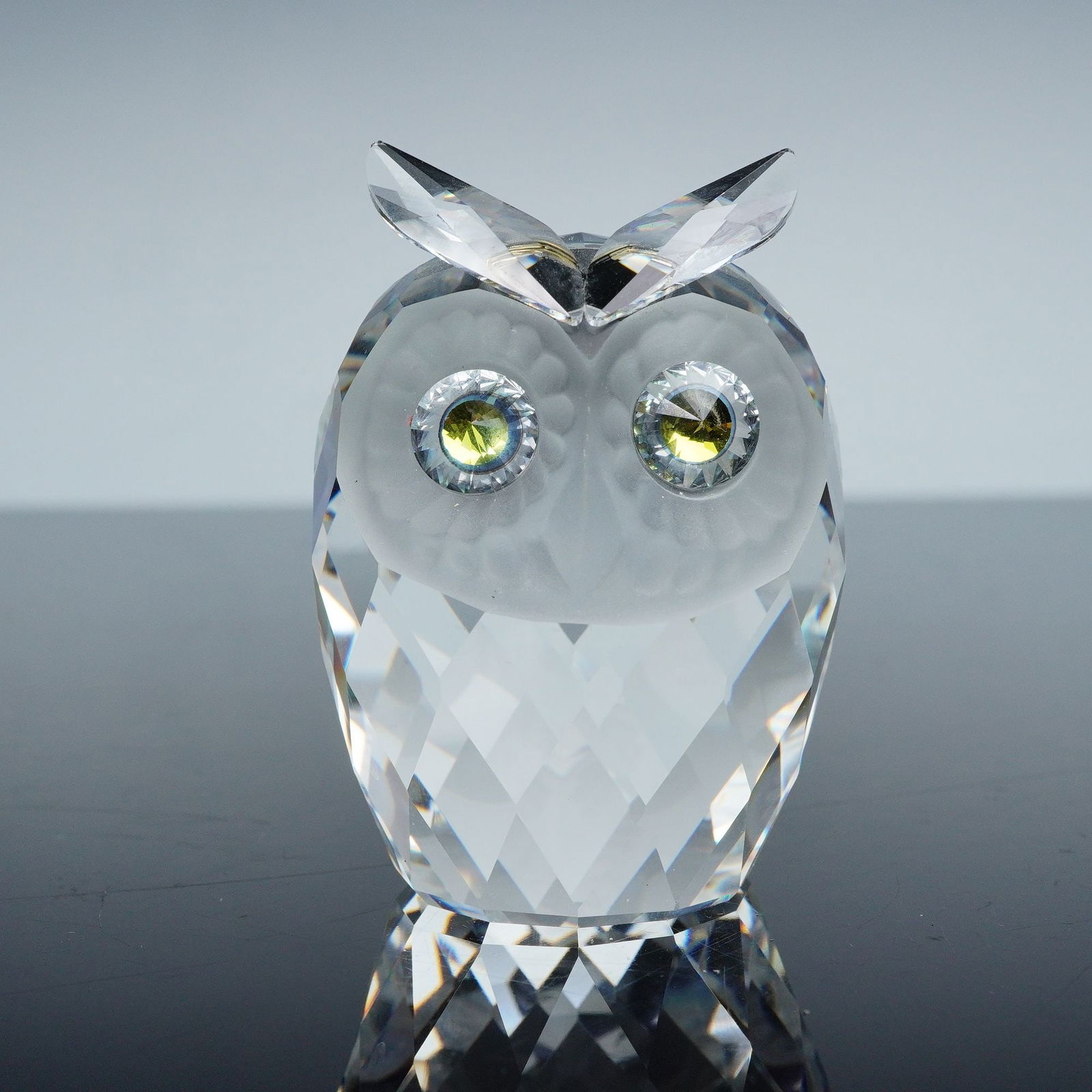Swarovski Crystal Figurine, Large Owl (1 of 6)