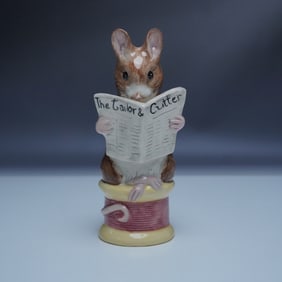 Royal Albert Beatrix Potter Figurine, Tailor of Gloucester