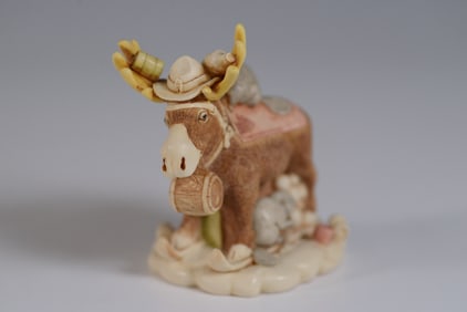 Harmony Kingdom Moose Figurine, Beer Nuts