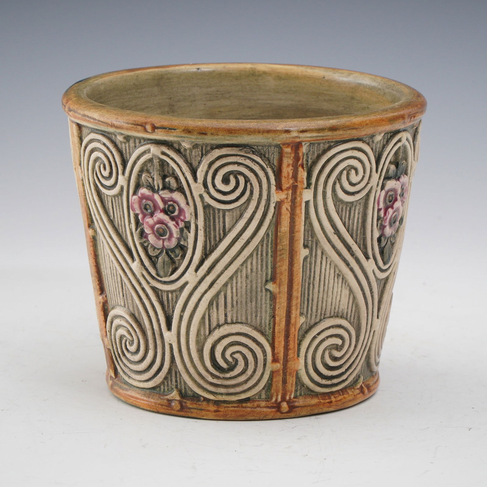 Rare Weller Flemish Planter (1 of 4)