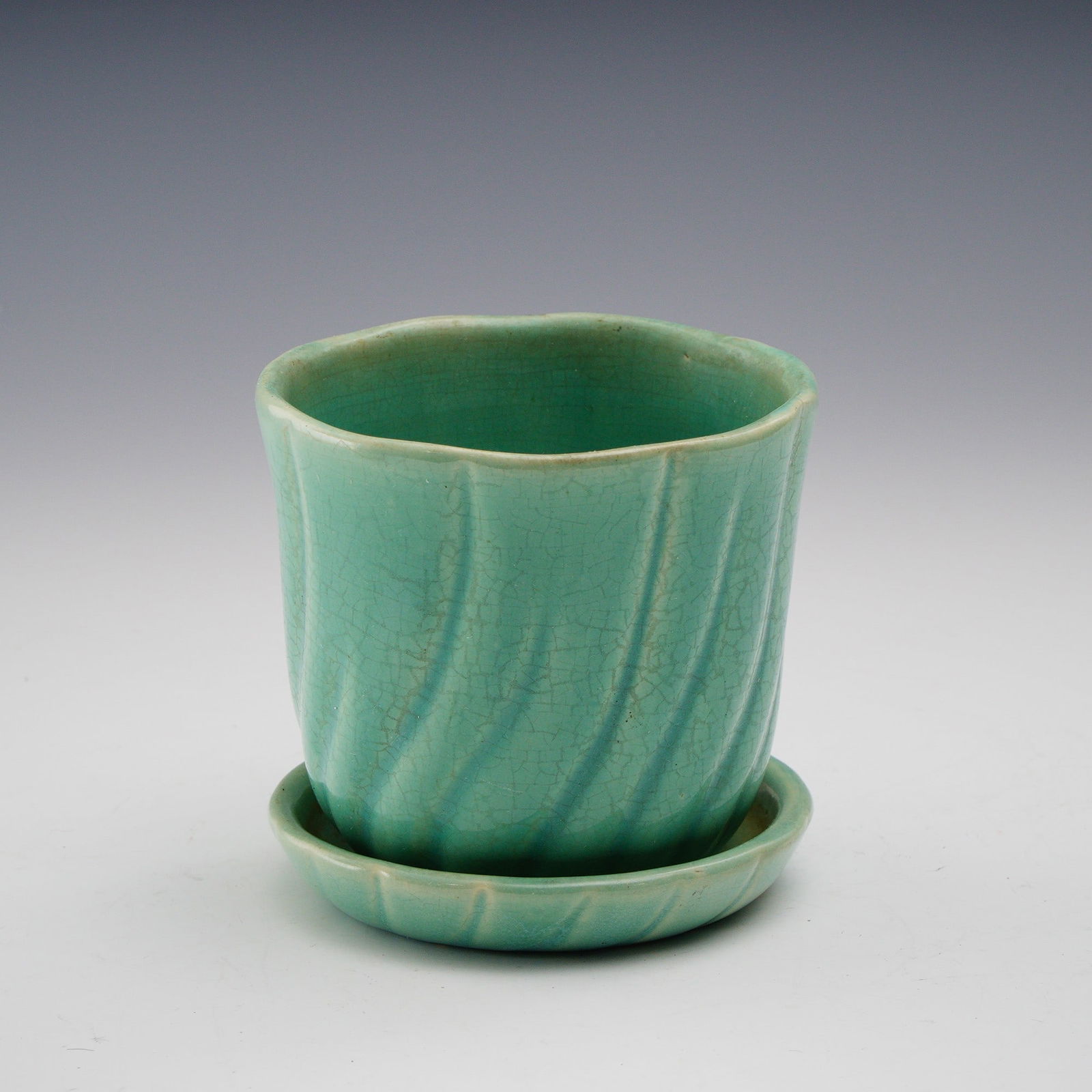 Weller Pottery Green Glazed Flower Pot with Saucer (1 of 3)