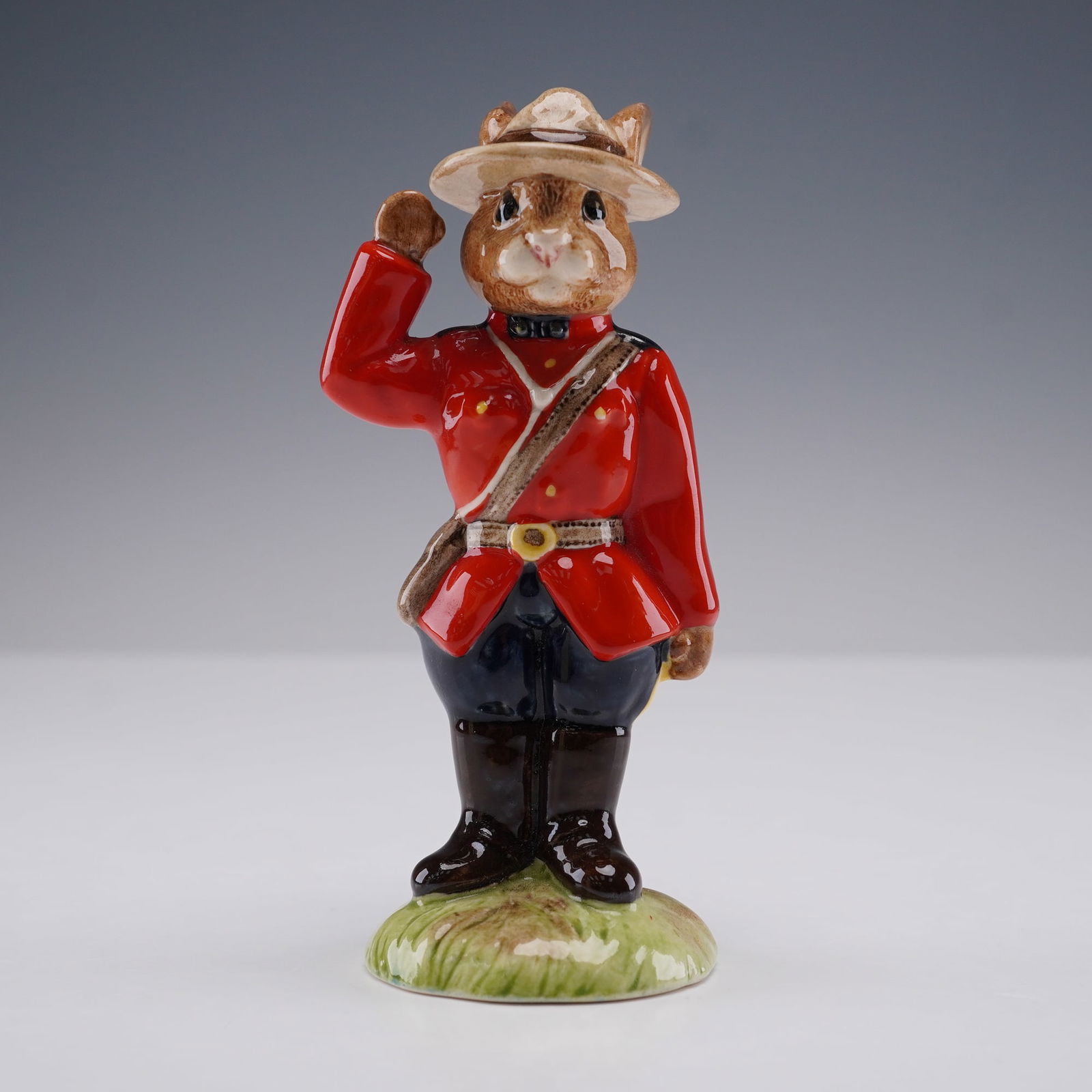 Royal Doulton Bunnykins Figurine, Mountie DB135 (1 of 5)
