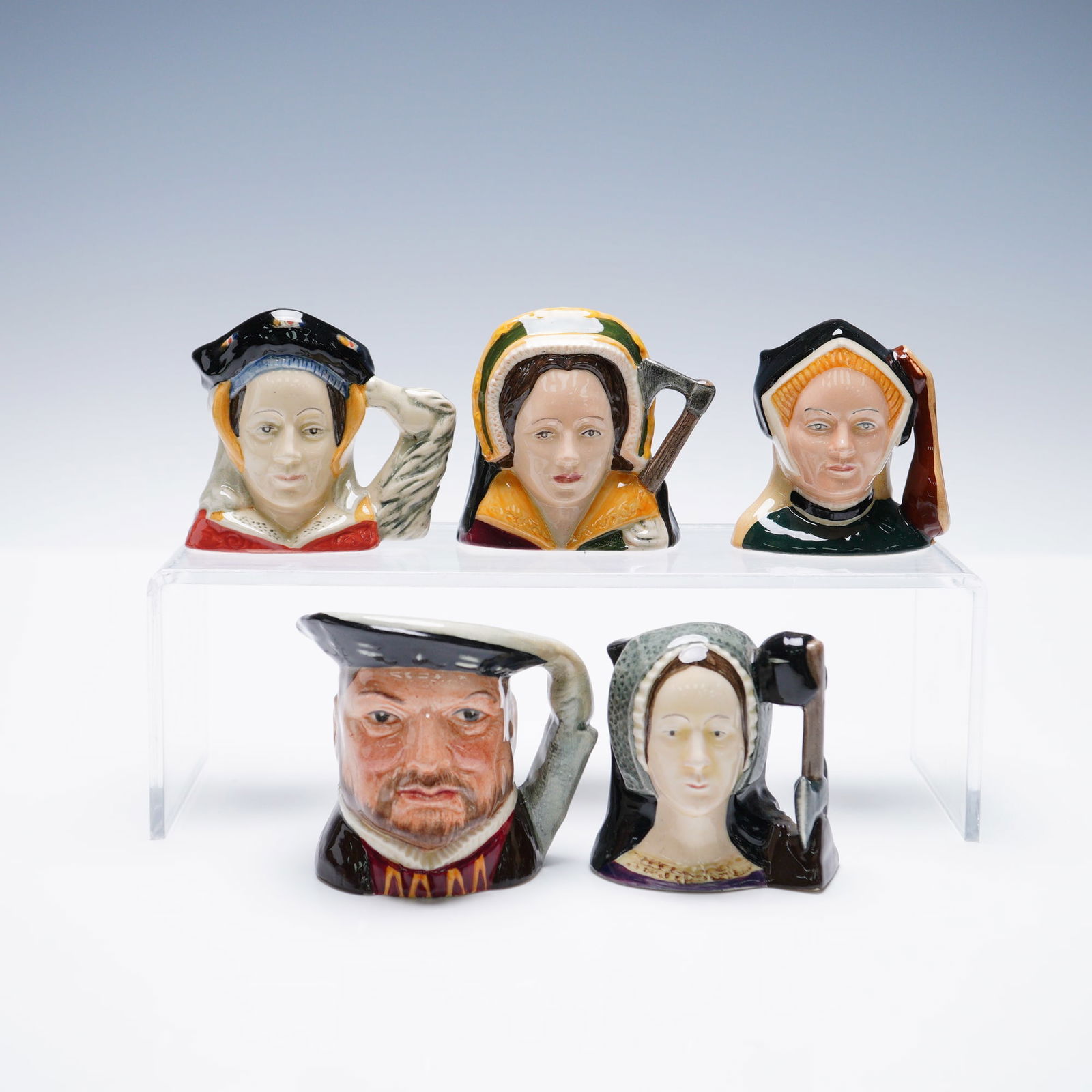 5pc Royal Doulton Small Character Jugs, Henry VIII D6648 with Wives (1 of 3)
