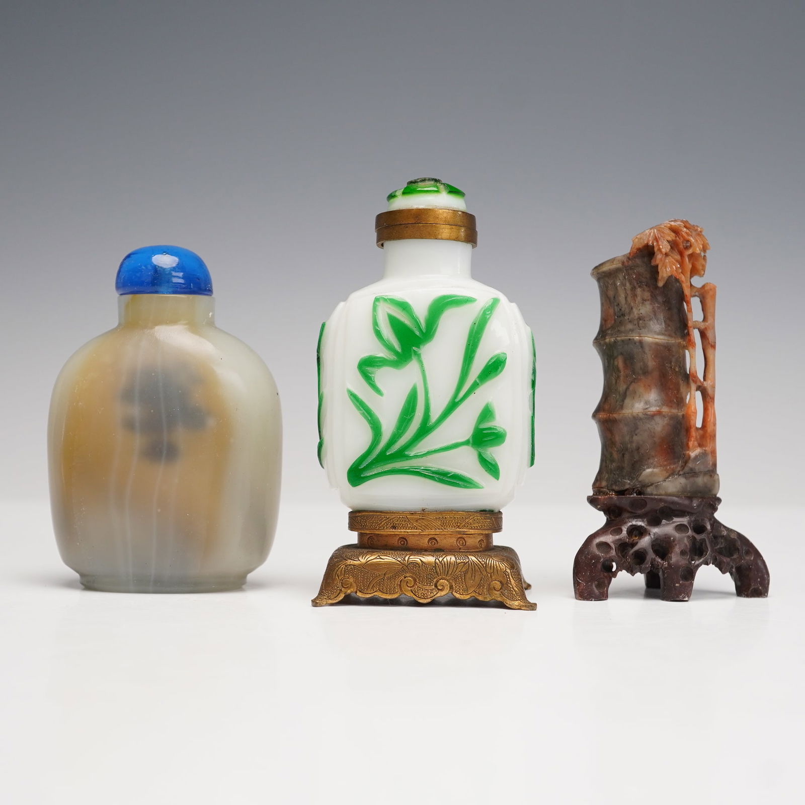 3pc Asian Art Snuff Bottles and Bud Vase (1 of 7)