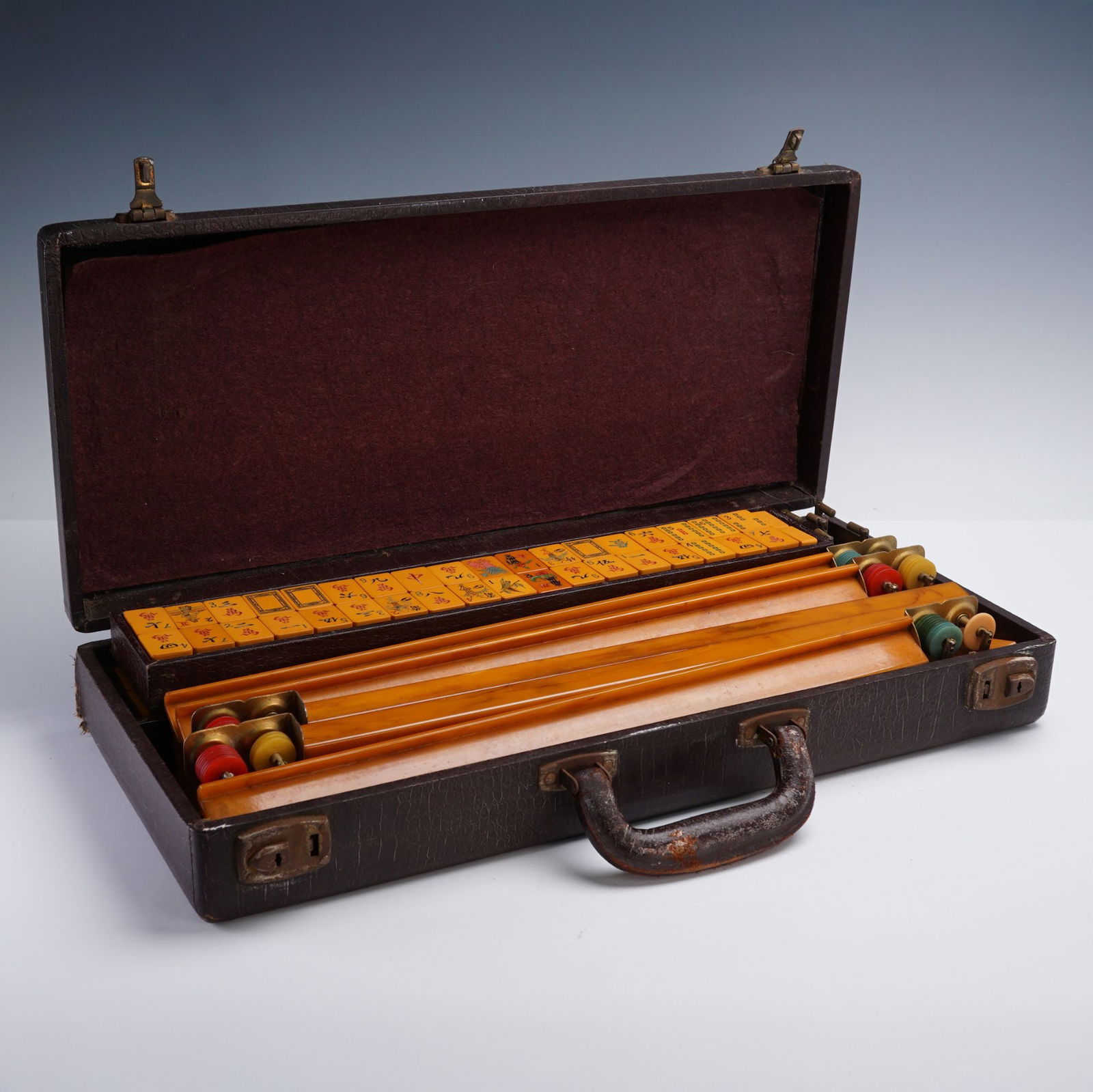 Cowens Rack No 33 Bakelite Mah Jong Set with Case (1 of 5)