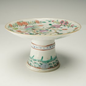 Chinese Famille Rose Painted Blossom and Wave Footed Dish
