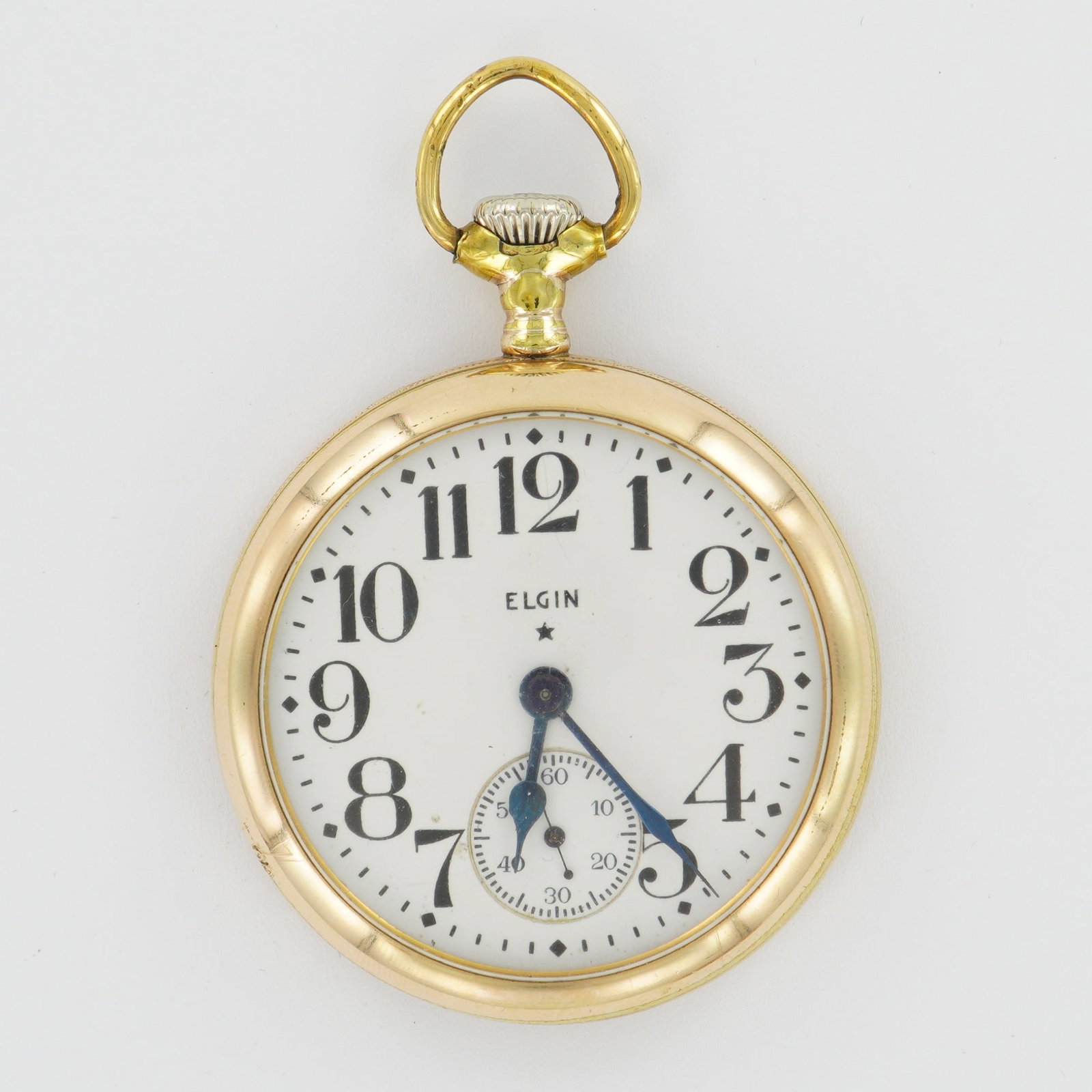 Elgin Nat'l Watch Co. 16S Gold Filled Pocket Watch, Cashier Extra Case: Elgin National Watch Co. 16 size pocket watch featuring a 17-jewel movement, adjusted to 3 positions, housed in a gold filled Cashier Extra case with monogrammed back. Case marked "Cashier Gold Filled