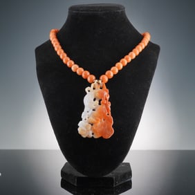 Chinese Jadeite Lotus Pendant Necklace w/ Agate Beads & 14K Gold Clasp