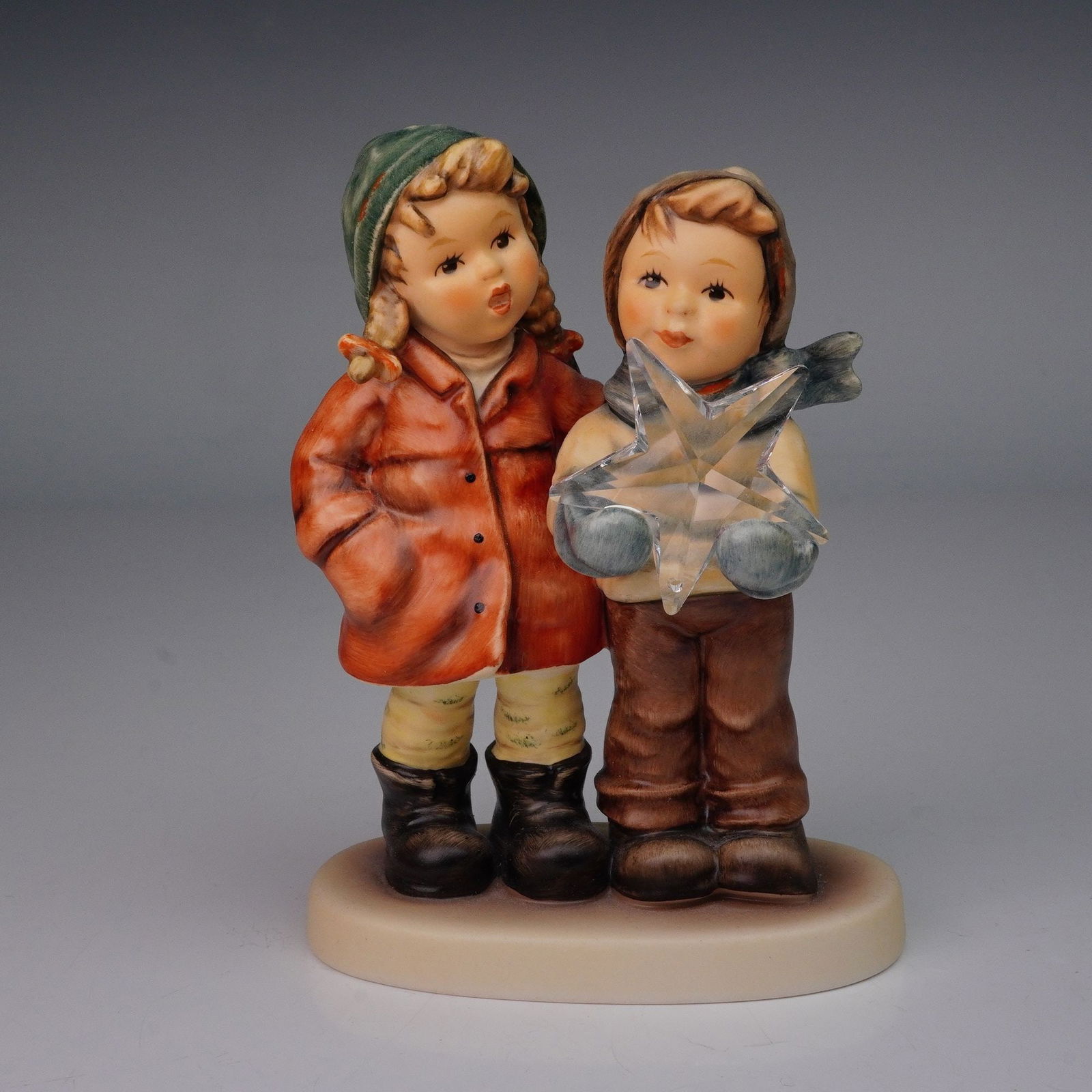 Goebel Hummel Porcelain Limited Edition Figurine, A Star for You (1 of 5)