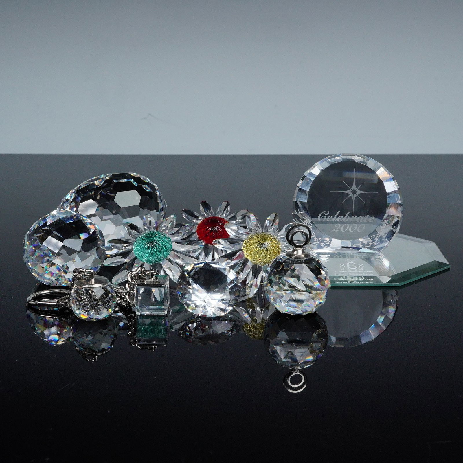 11pc Swarovski Crystal Renewal Gifts plus Plaque, Paperweight & Mirror Base (1 of 8)