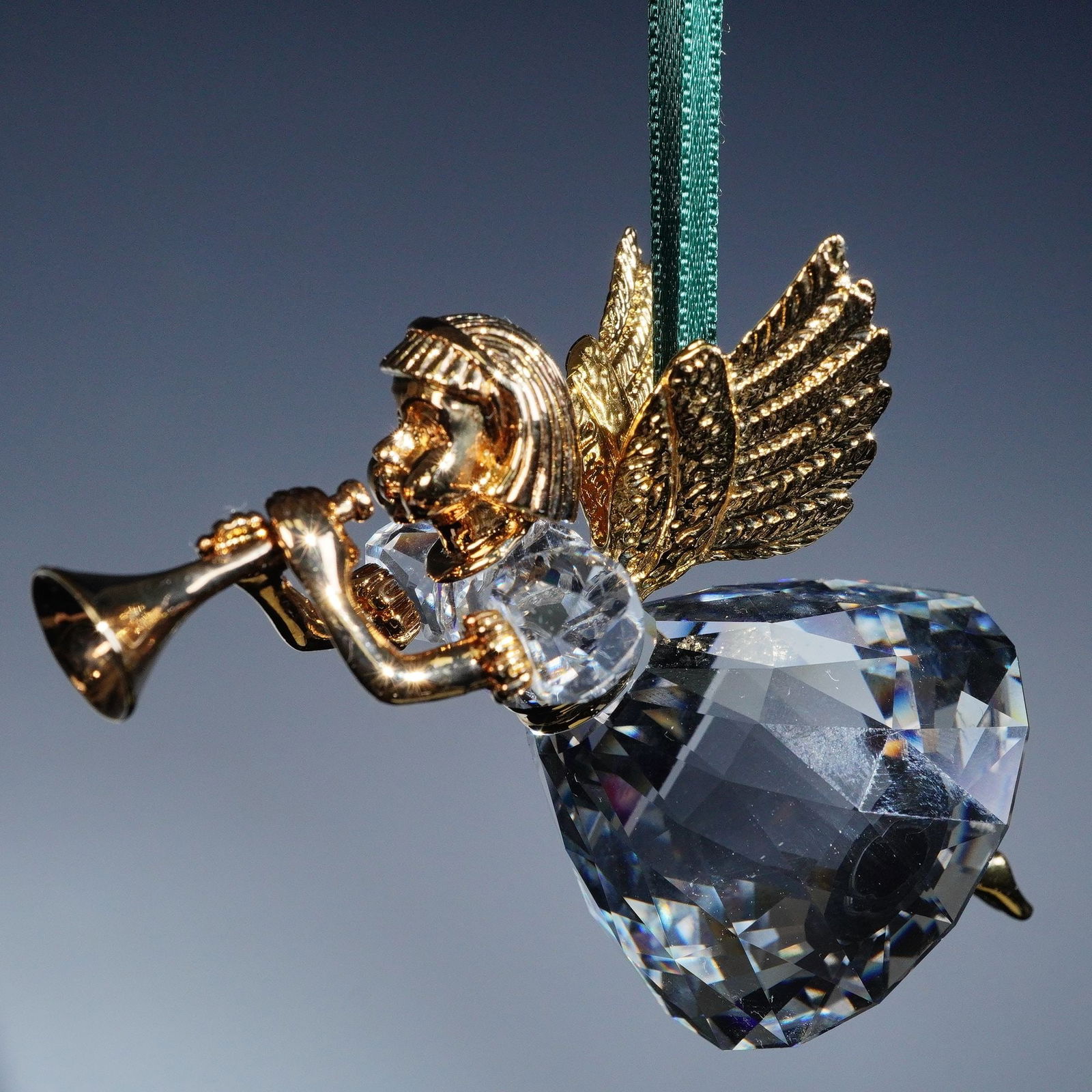 Swarovski Christmas Memories Crystal Figurine, 1997 Angel (1 of 6)