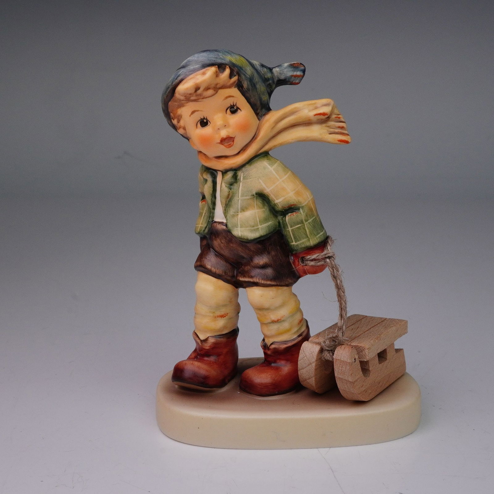 Goebel Hummel Porcelain Figurine, Winter Sleigh Ride (1 of 4)