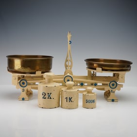 4pc Cast Iron Balance Scale with Brass Pans and Weights