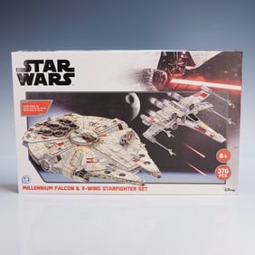 Star Wars Millennium Falcon and X-Wing Starfighter Paper Model Kit