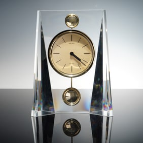 Seiko Quartz Lucite Pendulum Table Clock