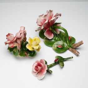 3pc Nuova Capodimonte & Capodimonte Rose Figurines